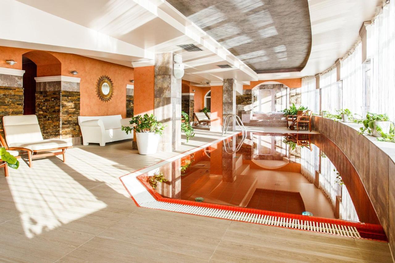 ג'אנוב לובלסקי Hotel Duo Spa מראה חיצוני תמונה