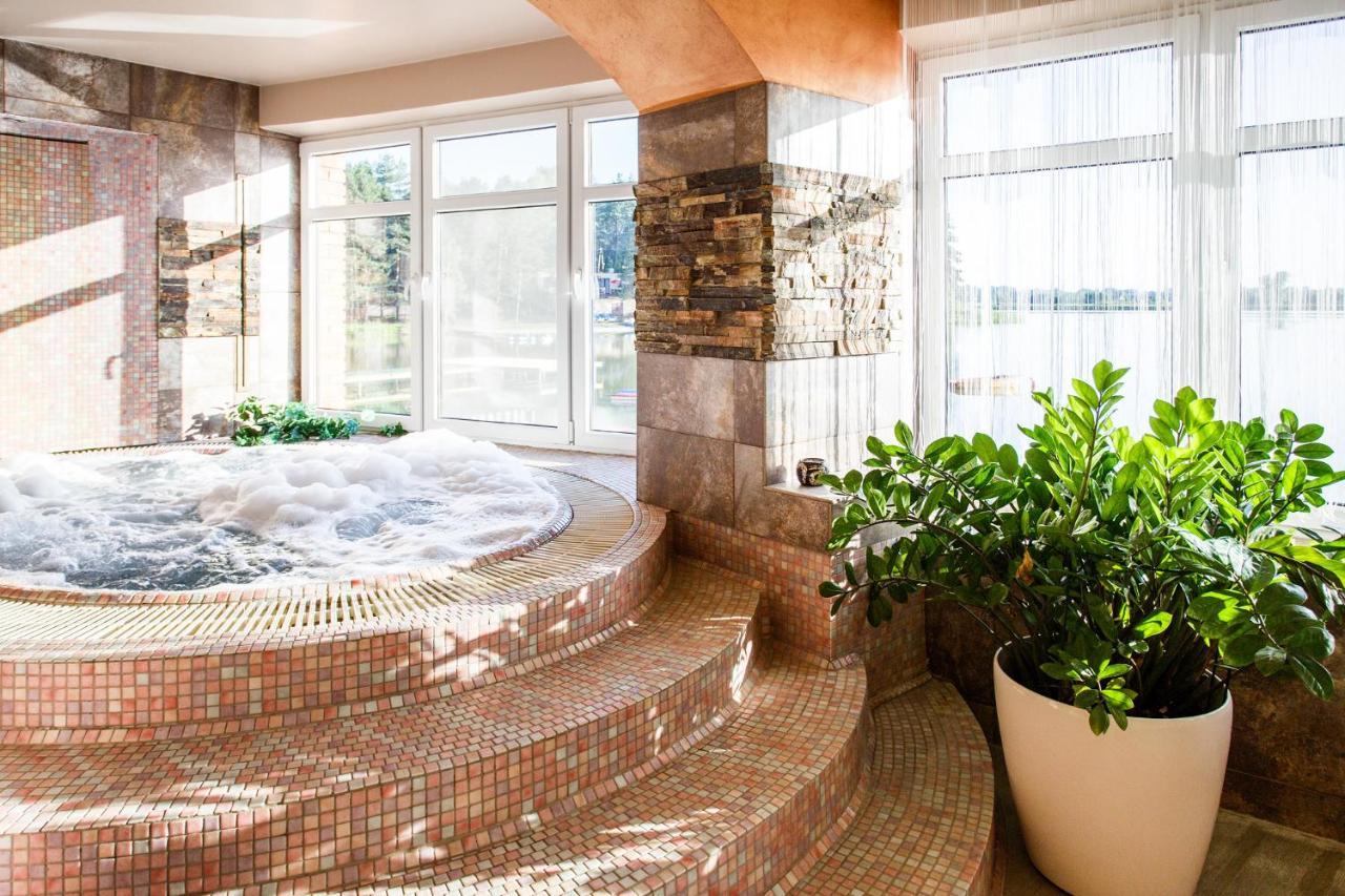 ג'אנוב לובלסקי Hotel Duo Spa מראה חיצוני תמונה