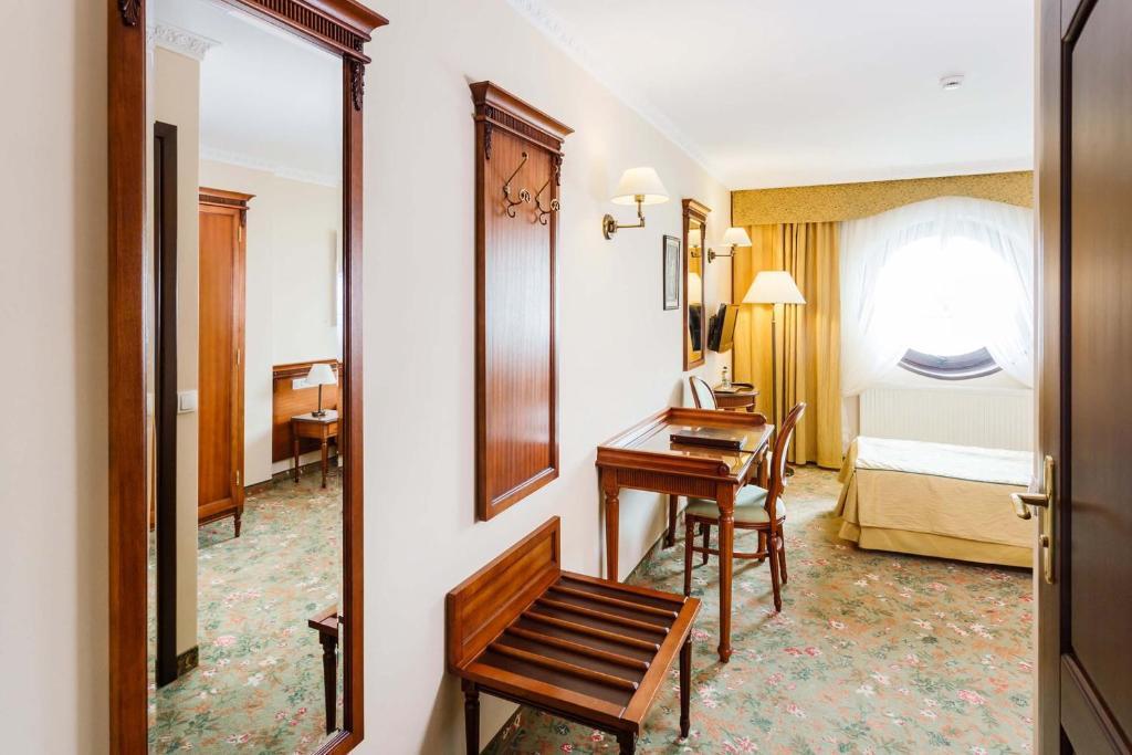 ג'אנוב לובלסקי Hotel Duo Spa חדר תמונה