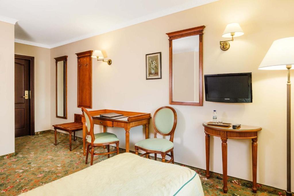 ג'אנוב לובלסקי Hotel Duo Spa חדר תמונה